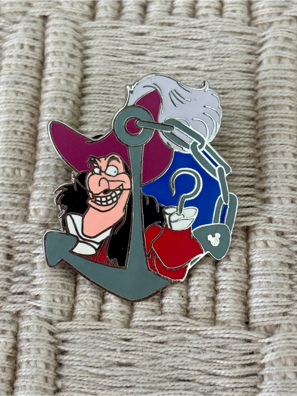 DISNEY 2006 Disneyland Captain Hook Anchor Hidden Mickey Pin